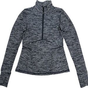 Label was taken off on this lululemon sweatshirt